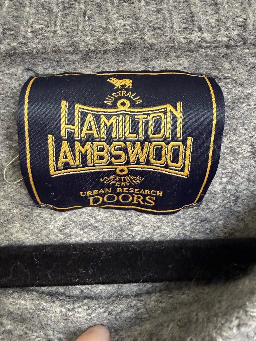 Urban Research Doors Hamilton Lambswool Gray Wool Sweater Sz 40 Quiet Luxury - Picture 3 of 11